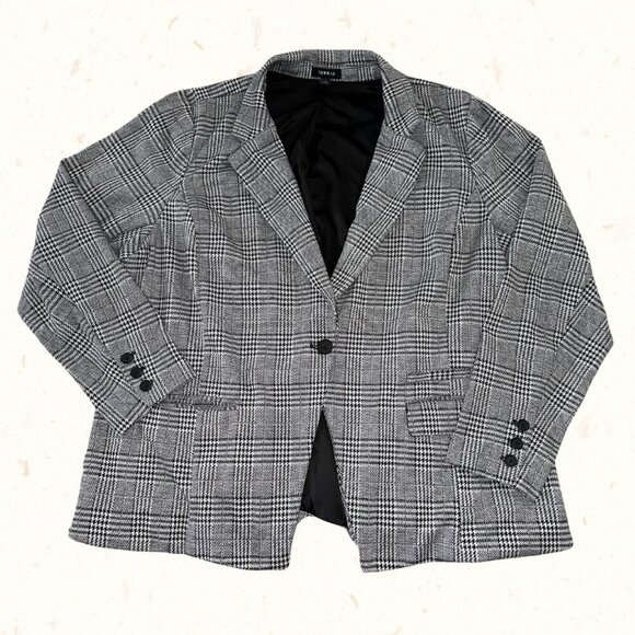torrid Jackets & Blazers - Torrid Gray Black Plaid Blazer Size 3